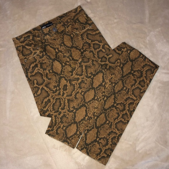 SOLD!!! Snake Pants Jeans Print Hi-Rise Skinny NWT - Picture 4 of 4